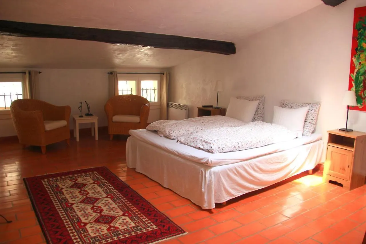 Bed and Breakfast Maison du Midi à Lorgues 0*,  France